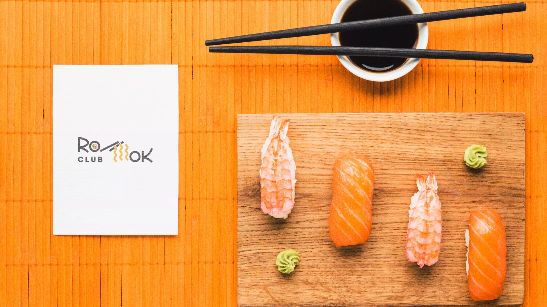 Создание логотипа суши-бара «Roll Wok Club» в Белокурихе